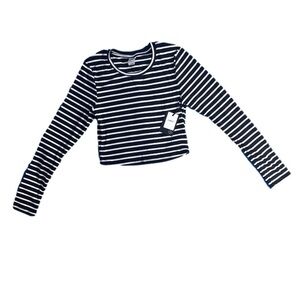 ⭐️ NWT- Jo&Co black & white ribbed long-sleeve cropped top- L #2